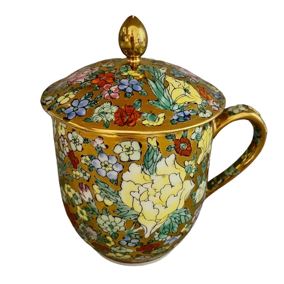 Vintage Chinese Porcelain Covered Tea Cup - Picture 1 of 10